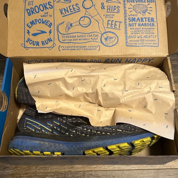 Brooks running shoes for men - Picture 6 of 6